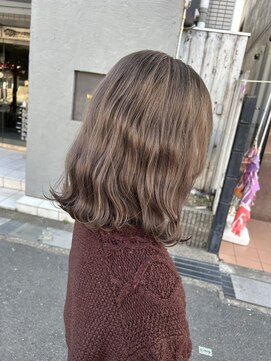 ベレッタ 枚方店(veretta.) 2026年冬春グレージュ 担当:ばば/イエベ春/ブルベ夏