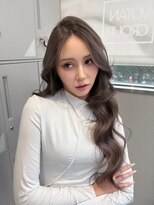 リリー(Lilley)&nbsp;【稲永麻衣】コリエク+羽エクステ+ロングヘア+ブリーチ+韓国ヘア