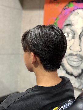 グロウヘアワークス(grow hair works) センターパート