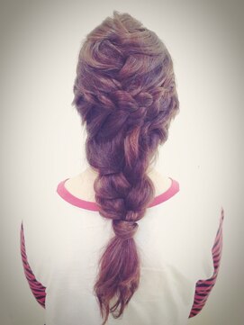 ダリー 発寒南店(Dali) Dali＊編み込みアレンジ