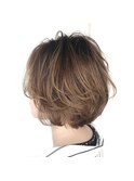 ショート×バレイヤージュ