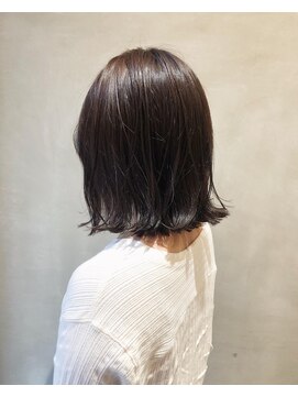 シェノン 梅田(CHAINON) 小顔カット×ハイライトカラー×暗髪