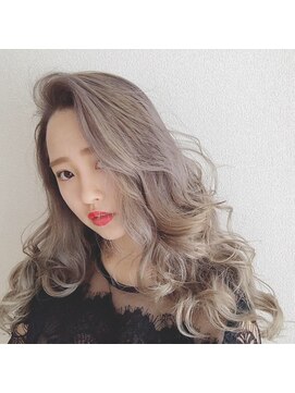 トゥルークリエイション 北千住(True Creation--) トゥルークリエイション×ハイグラデーション