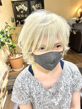 サムブリッジ(SOMEBRIDGE) ラルク hyde ヘアスタイル × ホワイトベージュカラー （sbl）