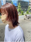 絶対可愛い!顔周りに存在感あるウルフスタイル!