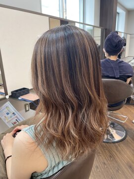 アプシー 三田駅前店(Apsee) オレンジベージュ/バレイヤージュ