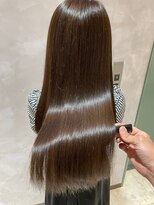 レジナヴィータ 栄(Reginavita)&nbsp;髪質改善縮毛矯正　酸性ストレート　艶髪　＠石木