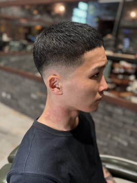 スリーセント 栄(3/cent) クロップ/スキンフェード/フェード/バズ