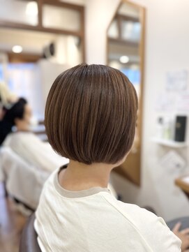 フリージア(freesia) ボブ/艶髪/30代40代50代
