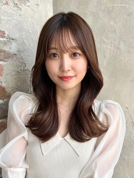 アフロート ルヴア(AFLOAT RUVUA) *20代30代40代◎小顔シースルーバングくびれレイヤーカット新宿