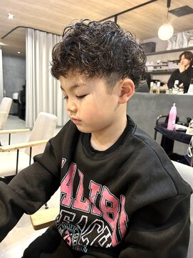 ヘイリー(HAILEY) メンズパーマ
