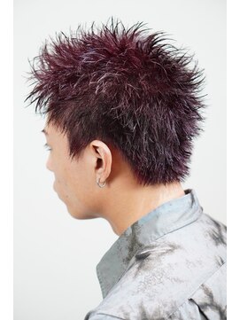 オーシャントーキョー ホワイト 原宿(OCEAN TOKYO WHITE) 赤髪ワインレッドスパイキーショートアップバング