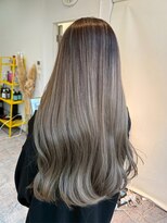 リルーム(re-room) ブリーチカラー/ミルクティーベージュ/顔まわりレイヤー