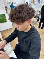 ユイマァルスロウ 倉敷(YUIMARLSLOW)&nbsp;メンズスタイル20代30代40代刈り上げショートスペインカール