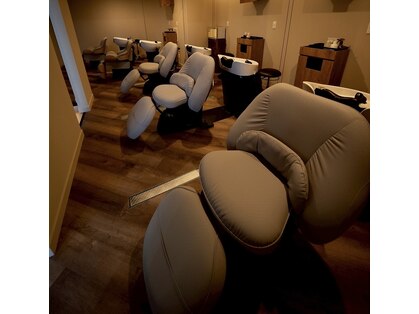 クレイン バイ パプスドコワフュール 宝塚中山寺(Crane by Pap'sde coiffeur)の写真
