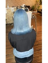 フィリア 東口店(Filea)&nbsp;White Blue