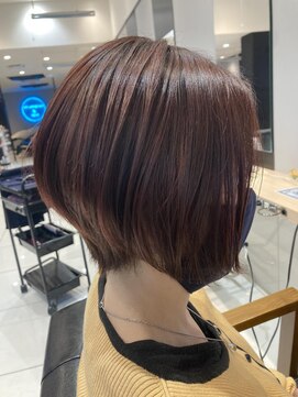 フラミューム 町田(flammeum) 前下がりショート【町田】【成瀬】【玉川学園前】