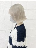抜きっぱなし風のホワイトブロンド☆