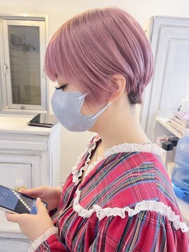 ジゼル 博多筑紫口店(GiseL) White×pink