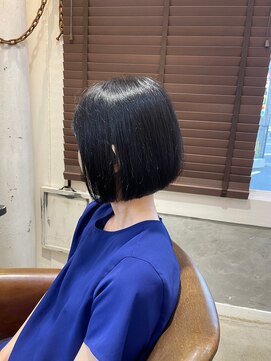 ボタニカル(BOTANICAL) ツヤ髪ストレートボブ 暗髪黒髪寒色系 髪質改善縮毛矯正
