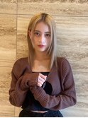 顔まわりレイヤー_グレーベージュレイヤーロング