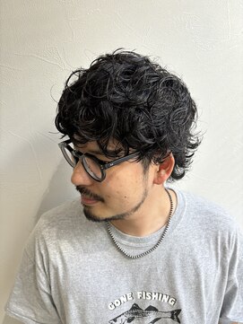 グラフ 立川(Graph.) 無造作ニュアンスマッシュウルフパーマメンズカット