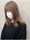 【SHARON】ミルクティーベージュ×ミディアムスタイル