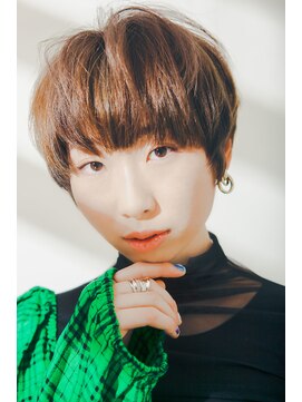 リスボーン(RESBORN) 【20,30代でショートでも丸みのあるふわっとヘアで女性らしく】