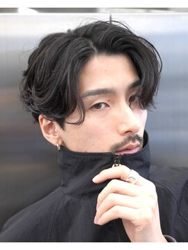 レタッチバイフィフス(RETOUCH by fifth) 原宿フェザーパーマニュアンスパーマ波巻きパーマセンターパート