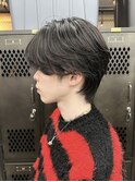 【GEEKS渋谷】センターパートショートウルフ/ブルーブラック