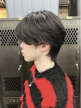 ギークス(GEEKS) 【GEEKS渋谷】センターパートショートウルフ/ブルーブラック