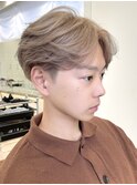 韓国メンズピンクベージュミルクティーカラーセンターパートヘア