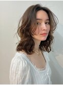 パーマ ミディアムヘア ニュアンスパーマ 顔まわり レイヤー