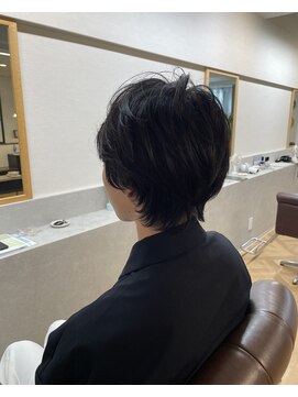 インビテーション(invitation) クリームパーマによるショートスタイル