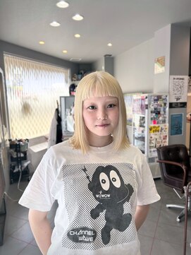 ダニーコウベ(Danny kobe) 金髪眉なし