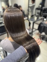 アルテ(ARTE)&nbsp;【ARTE表参道/青山】モテ髪ミディアム×透明感カラー