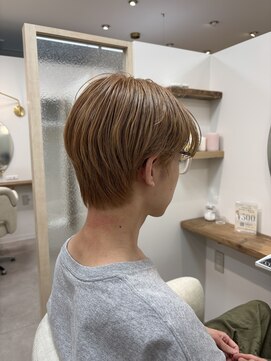 シアアルン 新小岩店(SHEER alun) ベージュカラー