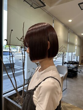 ヤテ(yate') きりっぱなしボブ