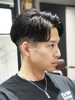 メッツ 原宿(METS) MEN'S/毛流れサイドパート×テーパーフェード/毛流れパーマ