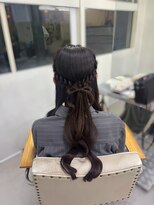 ヘアー アレス(hair ales)&nbsp;リボンハーフアップ