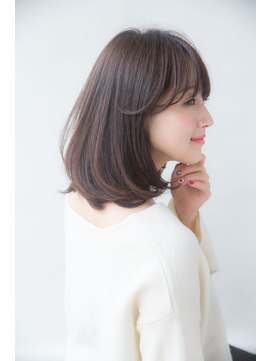 エマ ギンザ(EMMA GINZA) ひし形シルエットの大人ボブ2024 NAOMI