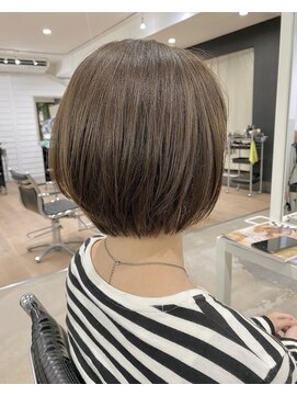 オウル(Owll) ◆◇Owllふんわり丸みのあるショートヘア◇◆