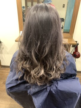 ヘアーアンドメイク ルチア(Hair&Make LUCIA) ラベンダーアッシュ