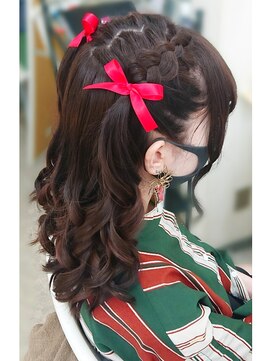 ヘアーメイク ティアラ(Hair make Tiara) ハーフツインテールヘア☆+゜