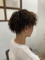 プレザントヘアラボ(PLEASANT hair labo) ランダムに動くツイストパーマ