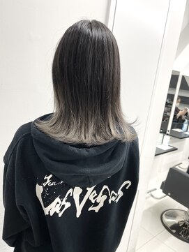 アライブ キチジョウジ(ALIVE Kichijoji) ホワイトシルバーグラデーションカラー