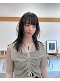 ミディアムレイヤースタイル