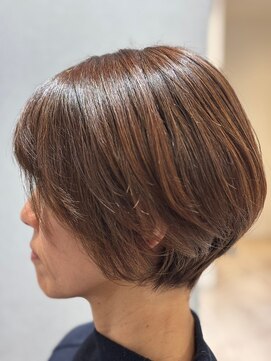 クララ バイ マニスオブヘアー(CLALA by Manis of hair) ショートカット/マロンブラウン