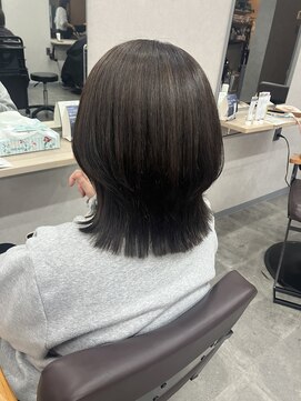 フュー 新小岩(few.) ミディアムレイヤーウルフ