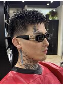 メンズカット  スキンフェード   スパイキーショート